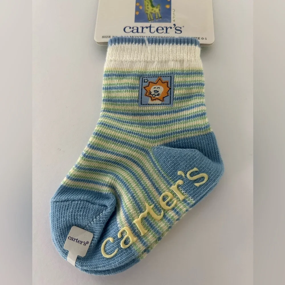 🦋 5/$25 - Carter’s Striped Socks - Size 3/4 for 3-12 Months (Shoe Size 0-1)
